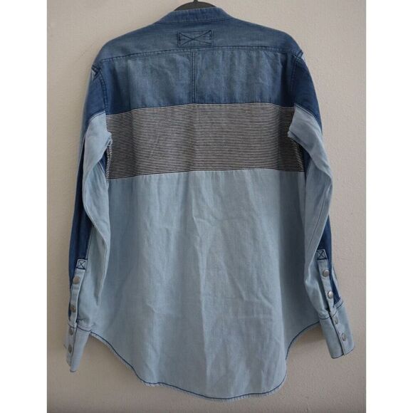 We The Free OB1801414 Women Sz XS Blue Combo Moto Colorblock Denim L/S Shirt - Picture 2 of 10